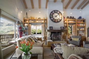 Spacious apartment to sleep 12 people